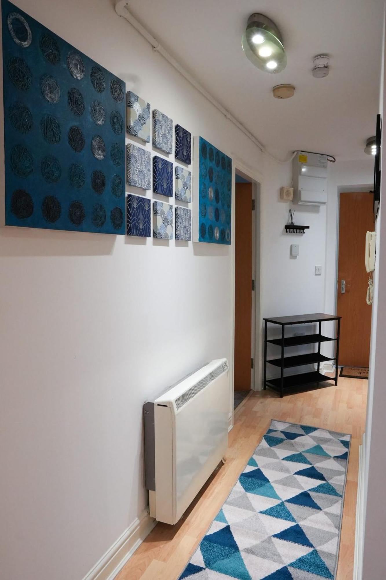 Whole 2-Bed Apartment - Contractors, Professionals, Ulez Free, Free Parking, B'Ham City 10Mins Birmingham Dış mekan fotoğraf